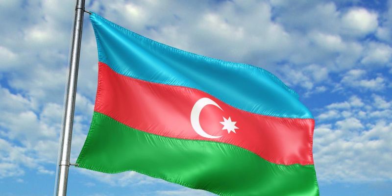 В Азербайджане проходит голосование на внеочередных президентских выборах