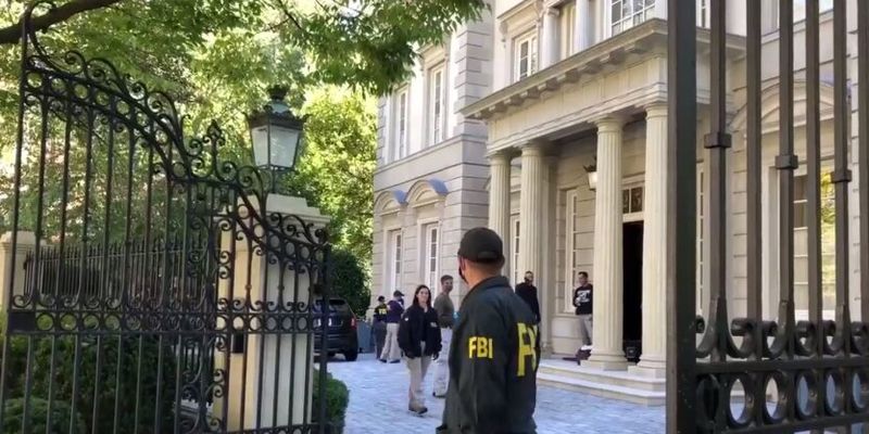 ФБР проводит обыски в доме российского олигарха, - NBC
