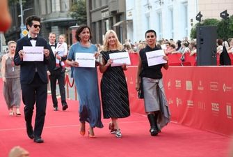 Акцию в поддержку Сенцова провели на красной дорожке Одесского кинофестиваля