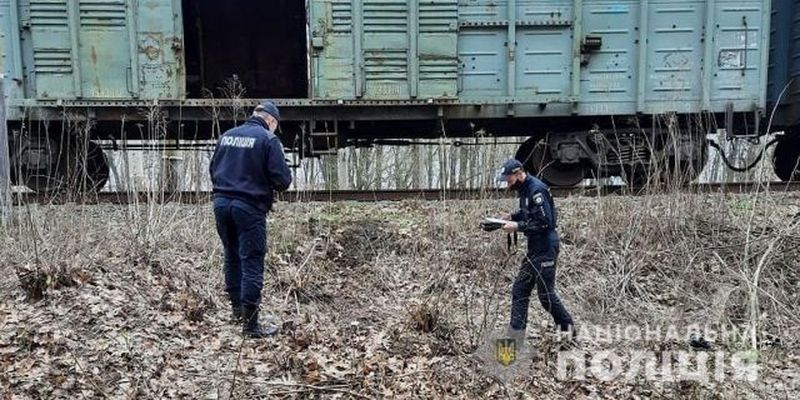 Селфи на крыше поезда: в Черниговской области подросток умер от удара током