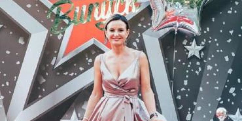 В соцсетях украинскую учительницу из Закарпатья приняли за голливудскую звезду