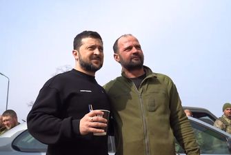 "Нам за деньги": Зеленский в Донецкой области зашел на местную АЗС за чаем
