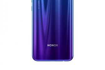 Смартфон Honor 10i надійде у продаж в Україні: ціна та бонусний подарунок