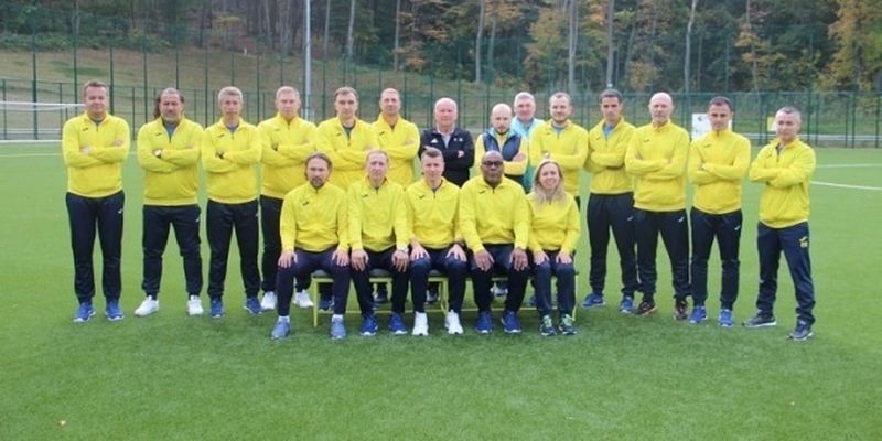 19 украинских и зарубежных специалистов получили тренерские дипломы УЕФА