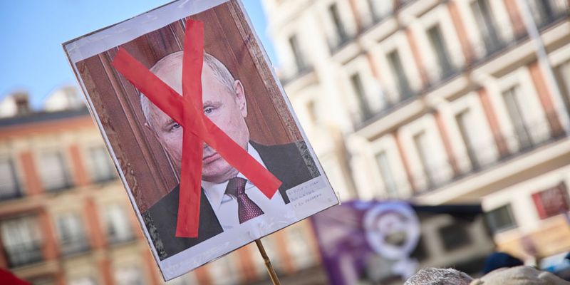 Приговор для Путина. Почему международное правосудие пока не может наказать диктатора