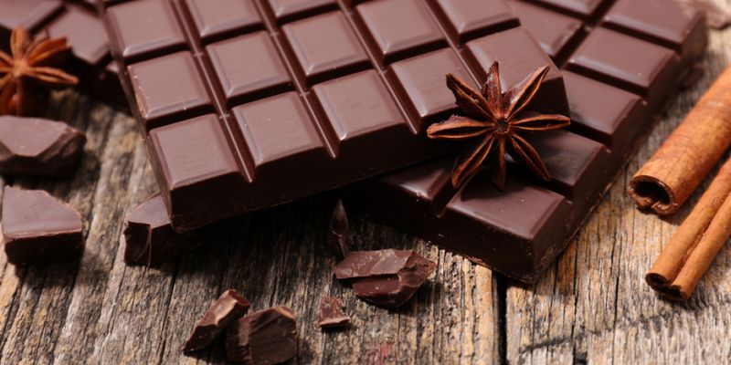 Сладкое похудение без спорта: Известные диетологи раскрыли секреты шоколадной диеты