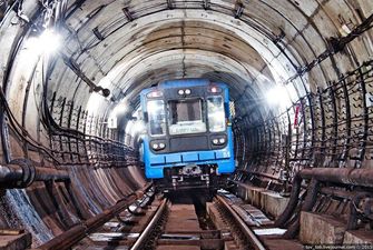 Мобильная связь 4G начала работать на всех станциях киевского метро