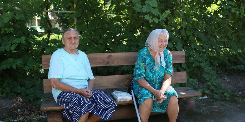 Українцям анонсували підвищення пенсій: для кого і коли зміняться виплати