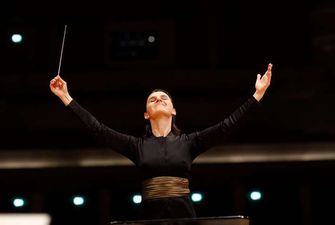 Вчора у Німеччині відбувся дебют першою жінки-диригента Оксани Линів