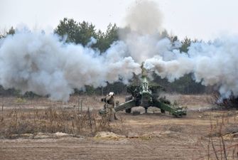 Украинская артиллерия провела учения с боевой стрельбой