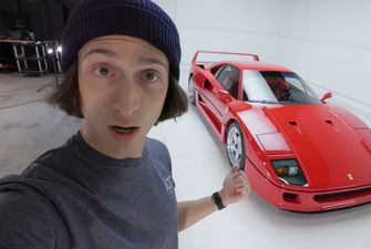 Стареньку Ferrari F40 відновили до ідеального стану та продали за два мільйони доларів: відео