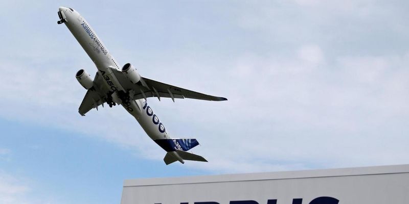 Коронакризис: Airbus хоче скоротити понад 15 тисяч співробітників