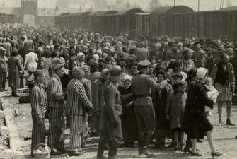 Международный день памяти жертв Холокоста: как расстреливали и закапывали живьем евреев в Украине