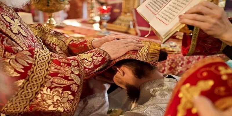 Керуючий справами УПЦ розповів про духовне значення таїнства Священства