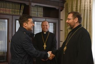 Зеленський закликав УГКЦ проводити богослужіння онлайн