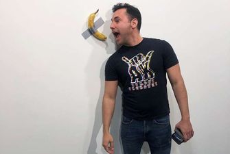 На выставке Art Basel в Майами посетитель съел экспонат за $120 тысяч