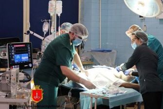 Врачи спасли 43-летнего мужчину: в Одессе впервые сделали трансплантацию сердца