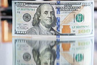 Доллар идет на падение, евро дорожает: каким будет курс валют в Украине в конце мая
