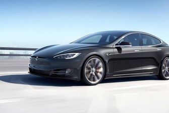 Tesla Model S отримає несправжній двигун V8: все заради безпеки
