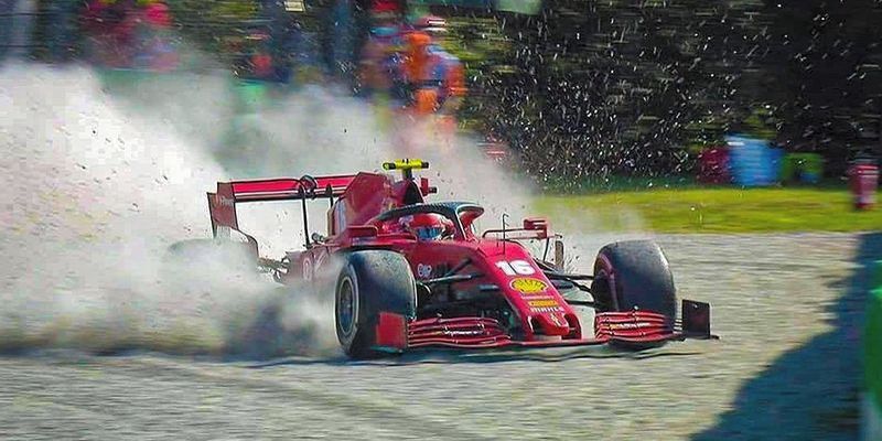 Формула-1: появилось видео страшной аварии Леклера