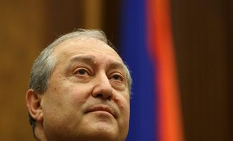 Президент Армении Саркисян подал в отставку и назвал причину