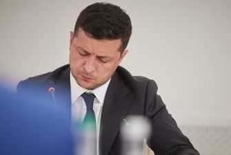 Зеленский подписал указ о санкциях против олигархов Фукса и Фирташа