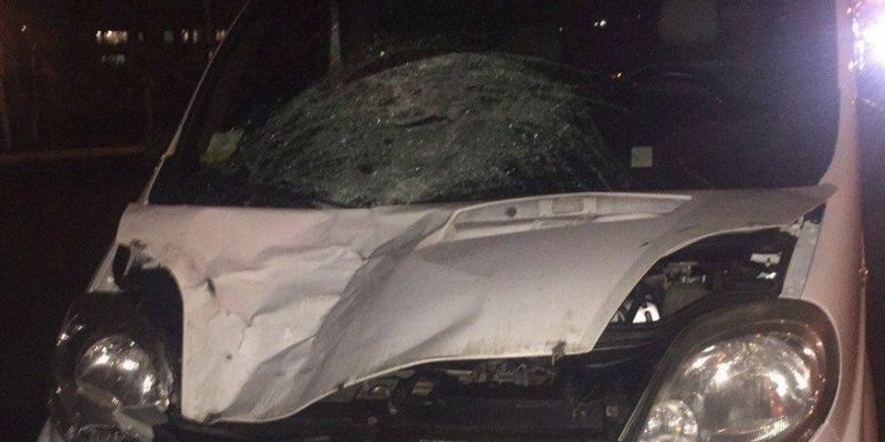 В Харькове микроавтобус насмерть сбил пешехода-нарушителя ПДД