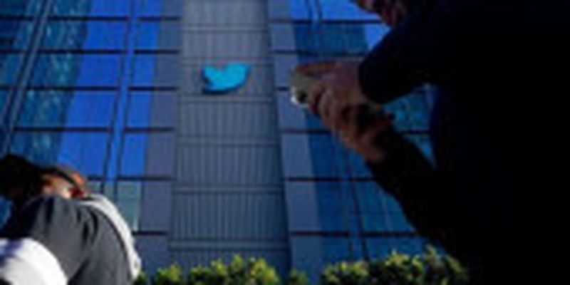Команда Маска шукає нові інвестиції для Twitter після відтоку рекламодавців