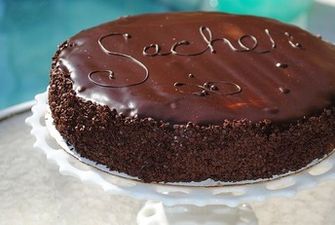 Готовим дома шоколадный торт Захер: простой рецепт и советы приготовления/Как легко приготовить дома вкусный и оригинальный десерт