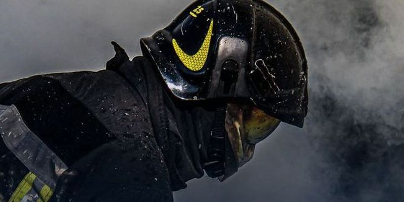 Чоловік кричав про допомогу з балкону: у Львові сталася пожежа у багатоповерхівці