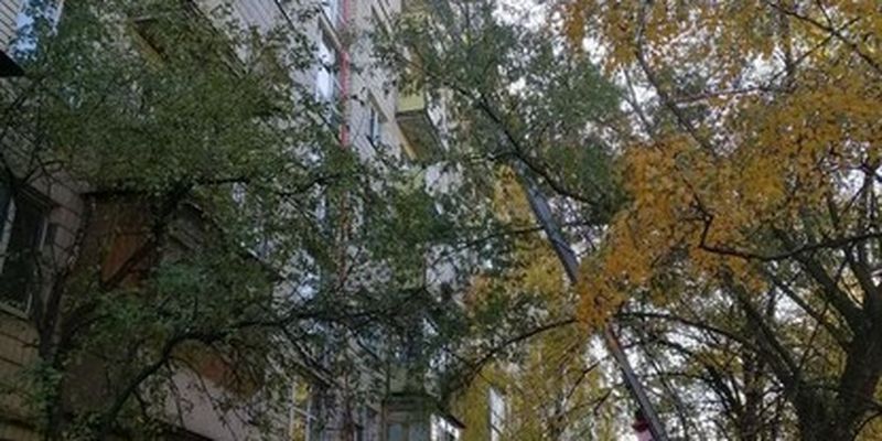 В Киеве в пожаре в многоэтажке погибли двое людей: подробности ЧП