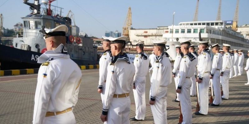 Посольство США поздравило украинских военных моряков