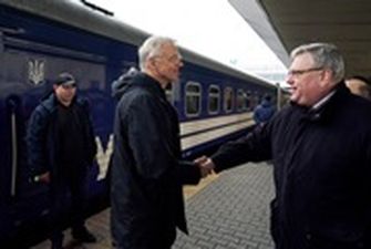 Премьер-министр Латвии прибыл с визитом в Киев