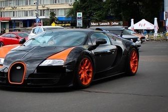 В Киеве заметили лимитированную версию Bugatti Veyron за 2,5 миллиона долларов: фото