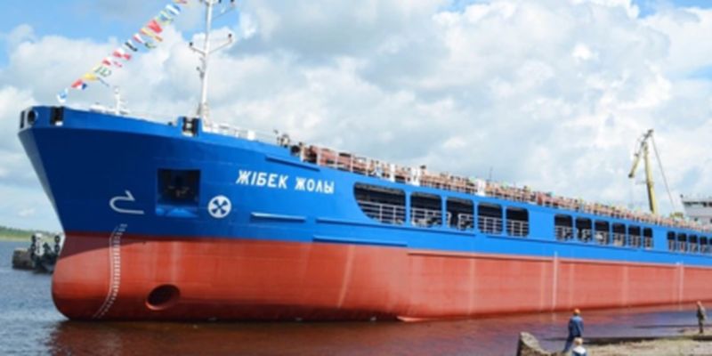Украина потребовала арестовать российское судно с ворованным в Бердянске зерном
