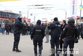 У Харкові затримано 55 осіб, причетних до сутичок на ринку "Барабашово"