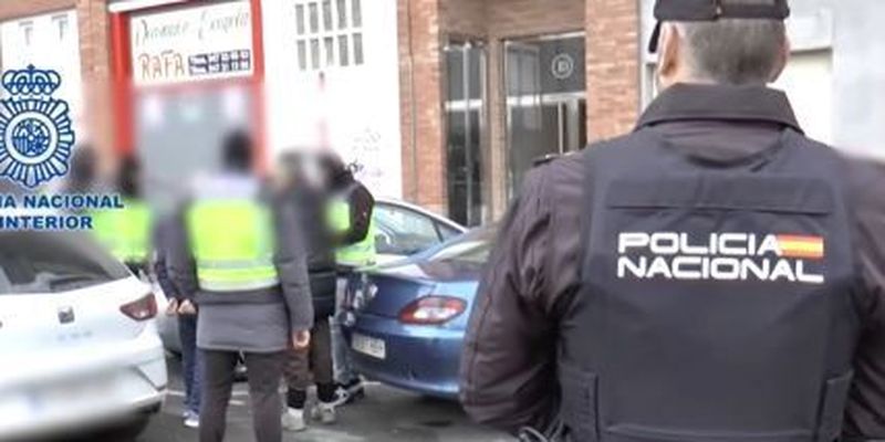 В Іспанії арештували чоловіка, який розсилав листи із вибухівкою