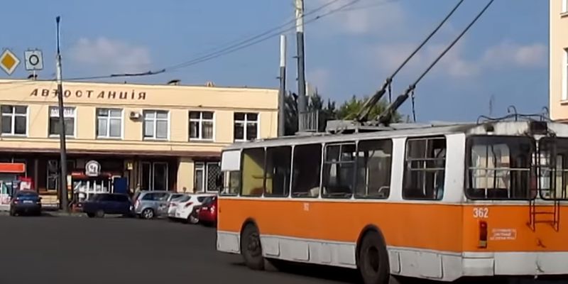 Мужчина устроил незабываемую поездку пассажирам черкасского троллейбуса