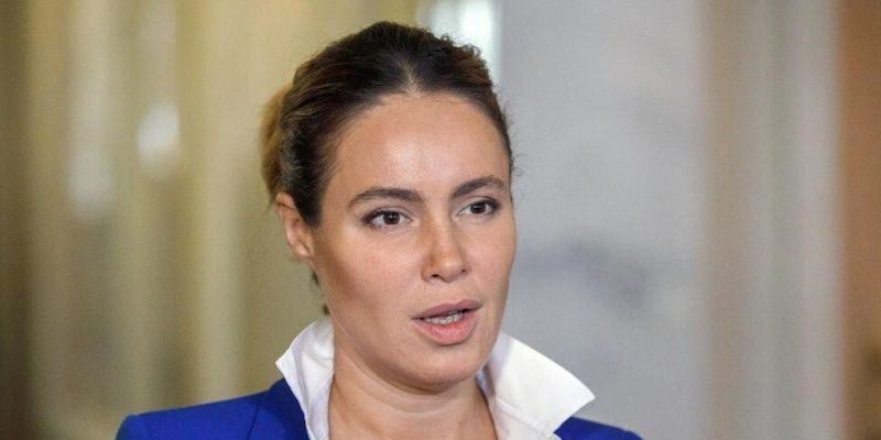 Королевская написала заявление о составлении мандата депутата – УП