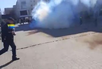 В Херсоне оккупанты обстреляли проукраинских митингующих, есть раненые