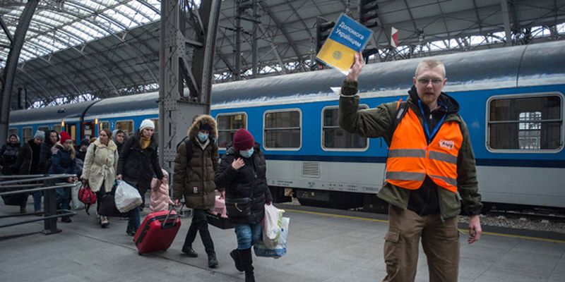 Чехия зимой сможет принять всего десятки тысяч украинских беженцев
