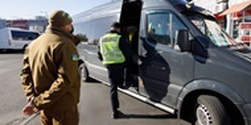 Проверки в Житомирской области: полиция опровергла слухи о "вручении повесток"