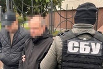 СБУ на взятке задержала топ-чиновника из прокуратуры