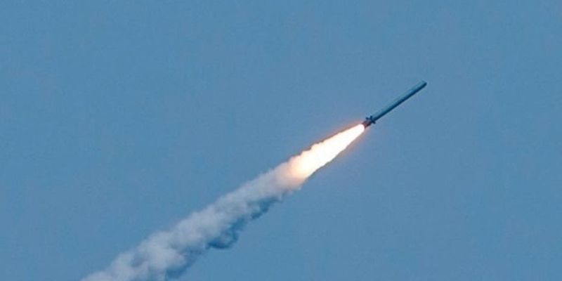 Войска рф нанесли ракетный удар по пригороду Запорожья