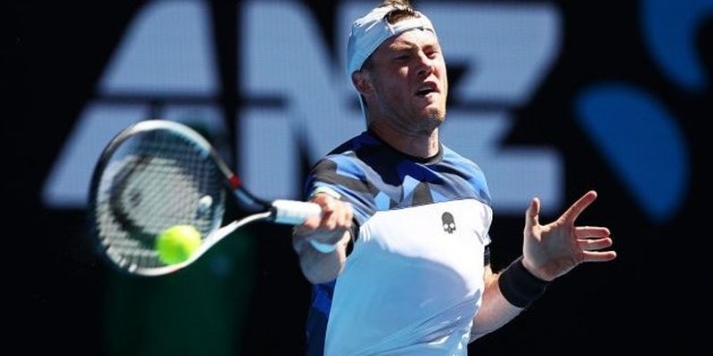 Теннис: Марченко проиграл на старте квалификации Ролан Гаррос в Париже