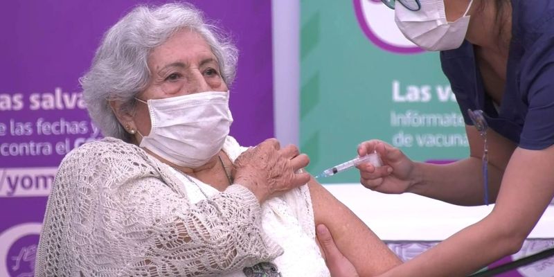 Зрады нет, есть нюанс. Как вакцинация от коронавируса в Чили привела к новому всплеску пандемии