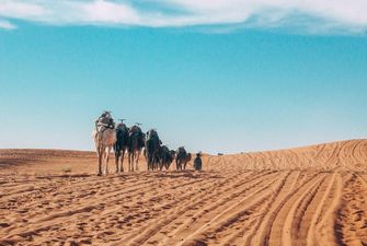 Сахара постепенно мигрирует в Европу: все больше пыли из пустыни переносит ветер