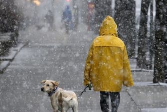 У Львові на вихідних далі сніжитиме та попереджають про сильну ожеледицю