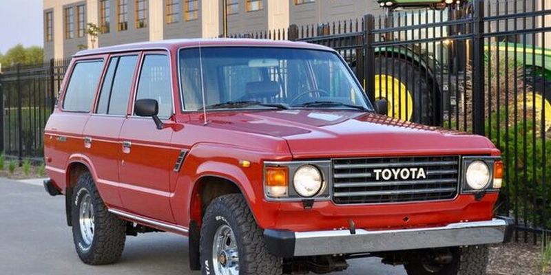 35-летний Toyota Land Cruiser оценили как новую Camry. Фото