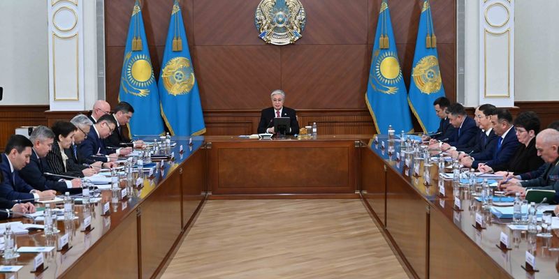 Казахстан хочет избавиться от советского прошлого: в стране заменят герб и не только